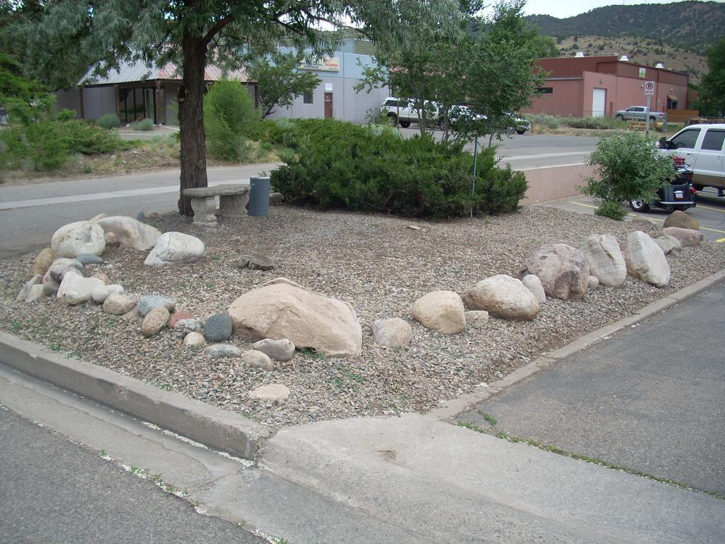 Super 8 By Wyndham Durango Motel Exterior photo